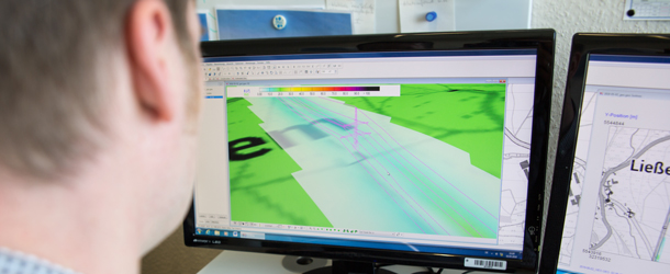Simulation einer Stromleitung am PC Simulation einer Stromleitung am PC