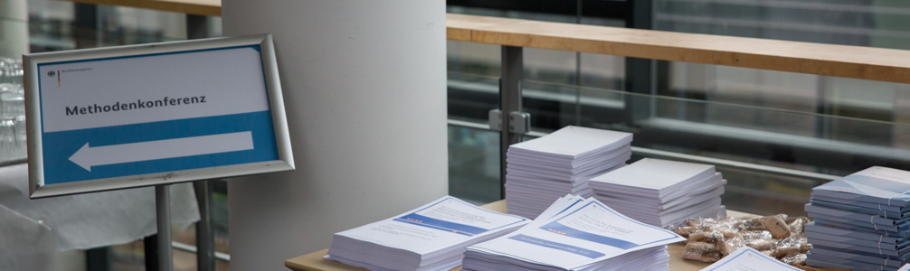 Infomaterial bei Methodenkonferenz Infomaterial bei Methodenkonferenz